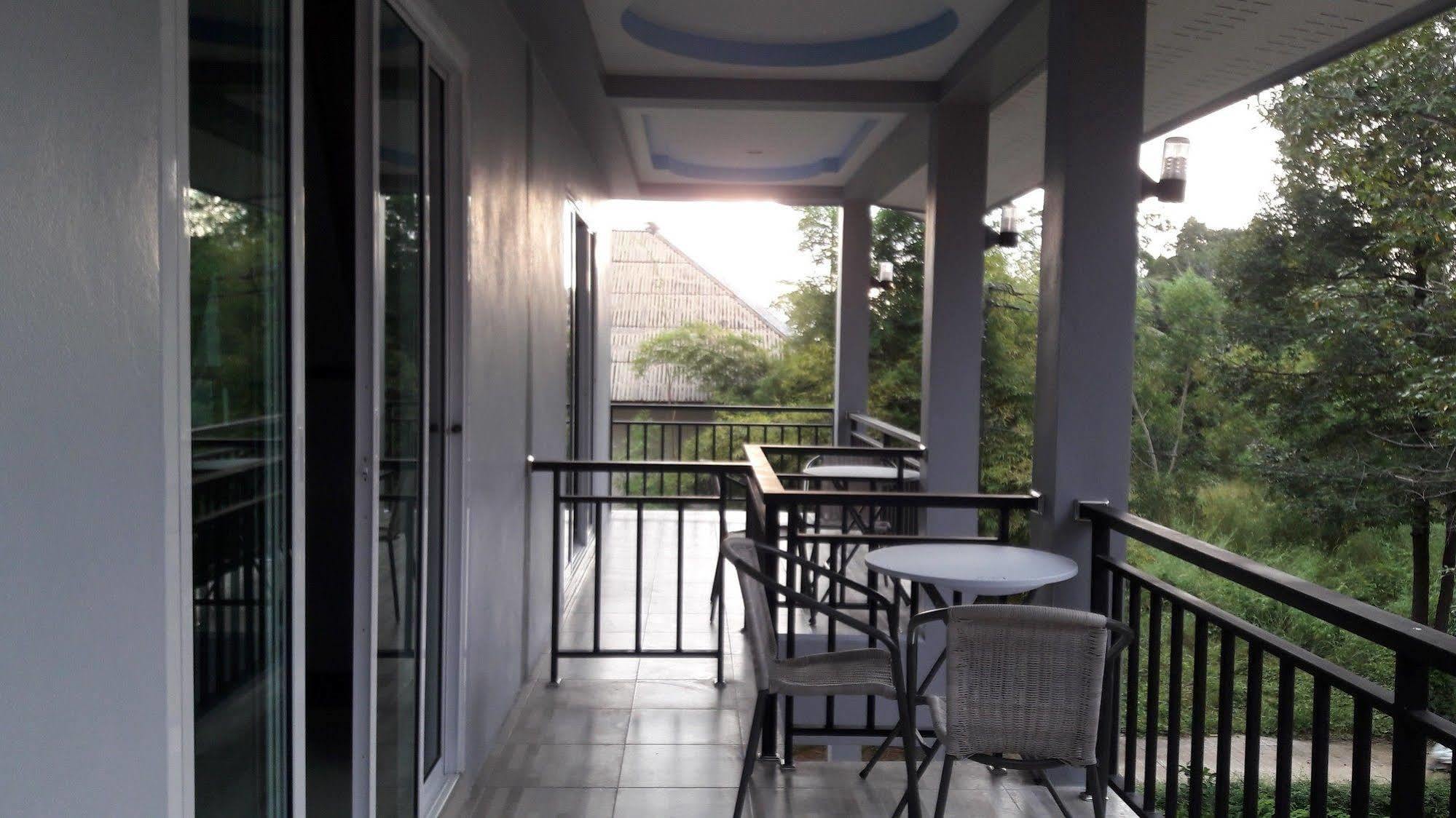 Tamarind Twin Resort Ko Lanta Exterior foto